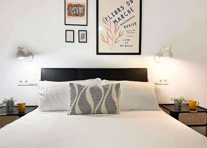 La Estacion - Amplitud Y Elegancia لقنت